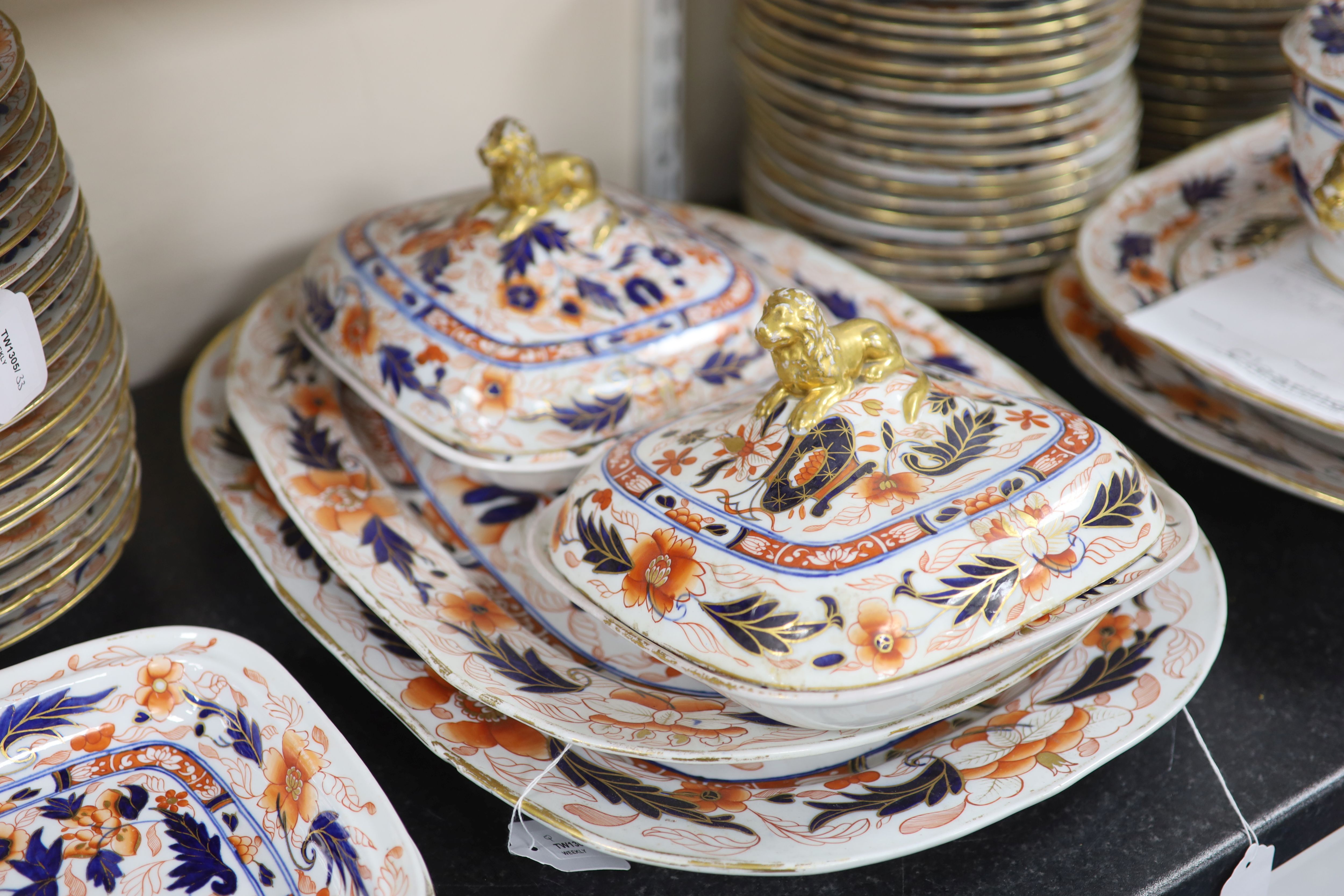 An extensive Coalport Imari pattern dinner service, c.1820,